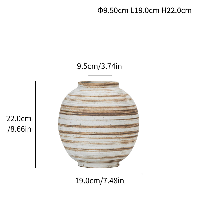 X6R167Q82_5.jpg